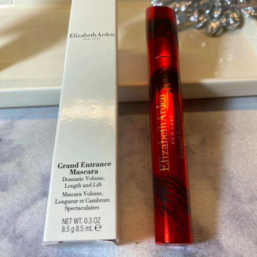 Elizabeth Arden Beauty-Grand Entrance Mascara Volume Length Curl-Full-BOXED-NEW
